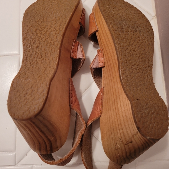 Free People leather strapped wedged sandals size 40 - Picture 11 of 12